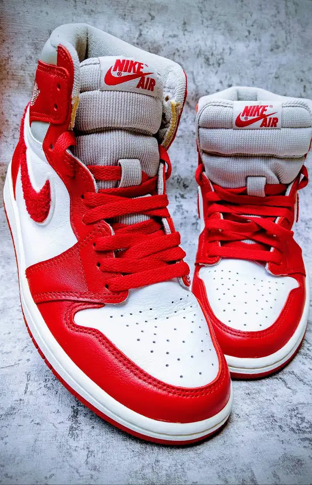 Nike Air Jordan 1 Retro High (woman) Newstalgia Chenille ORI LEGIT