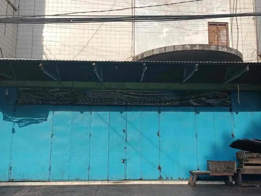 disewakan ruko 3 lantai di tengah kota makassar jalan andalas