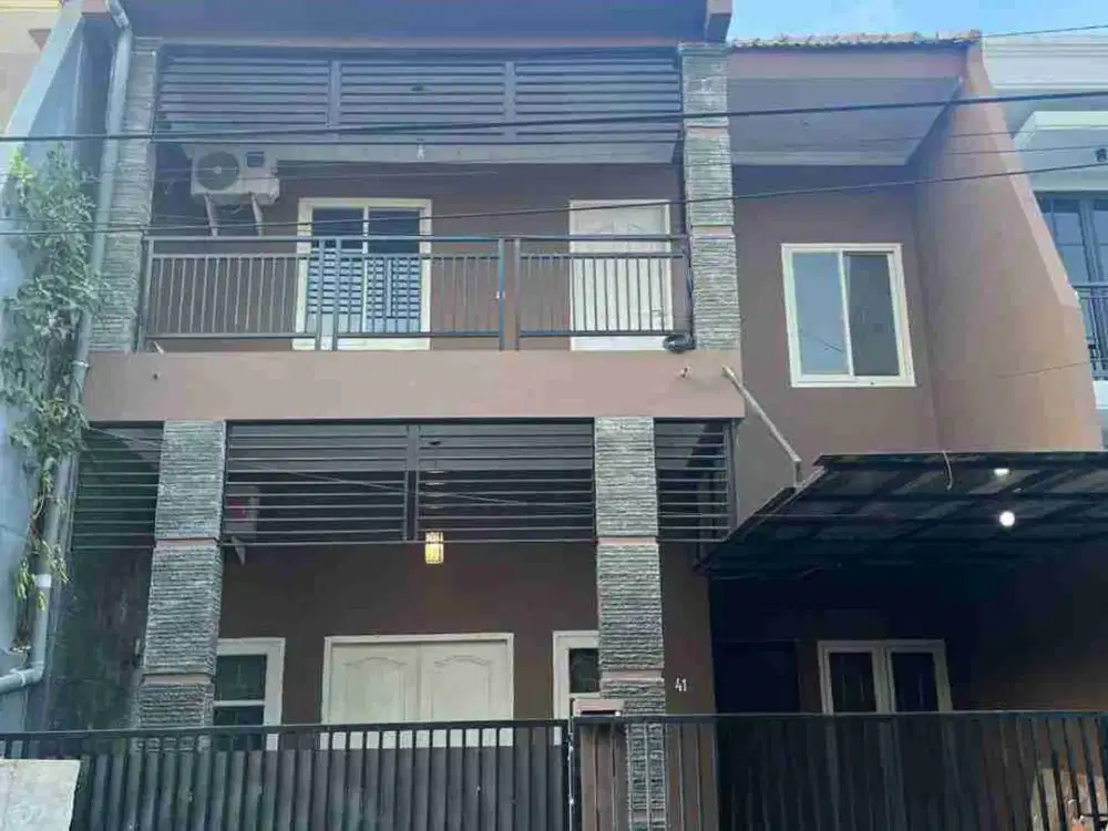 Disewakan rumah siap huni di Pucang Anom Timur