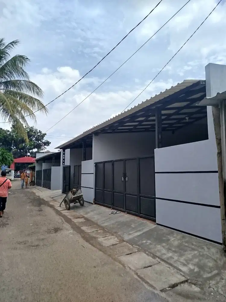 DI SEWAKAN RUMAH KONTRAKAN DI CILODONG DEPOK (1 MENIT DR PASAR PUCUNG)
