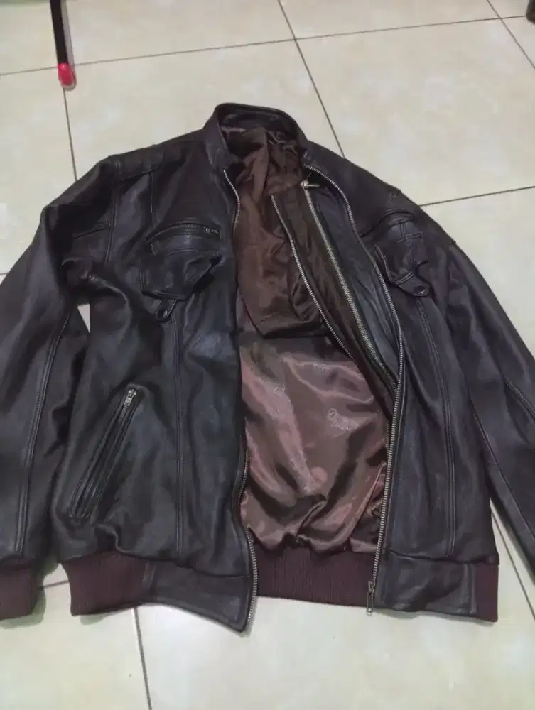 Jaket kulit asli DORMEUI ENGLAND