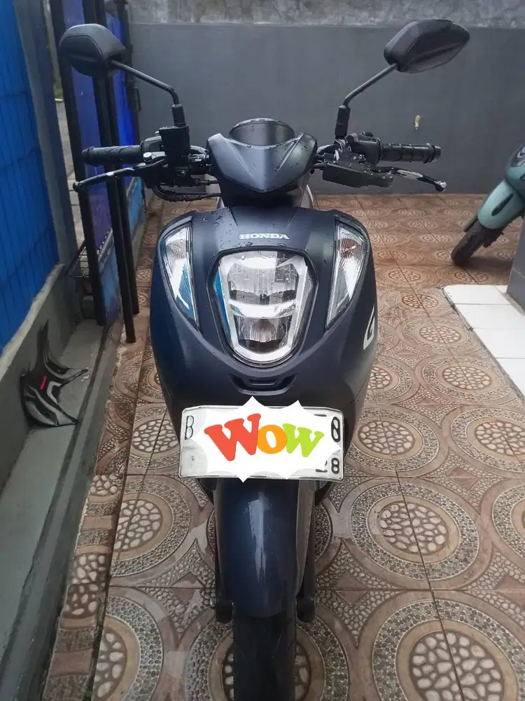 Genio 2023 biru mate