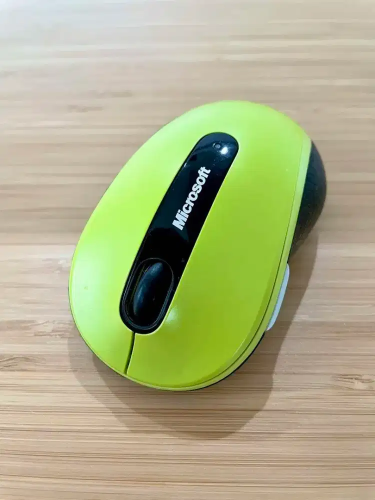 Mouse Microsoft wireless 1383
Lime green