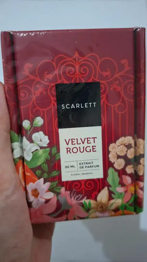 Parfum Scarlett Velvet Rouge