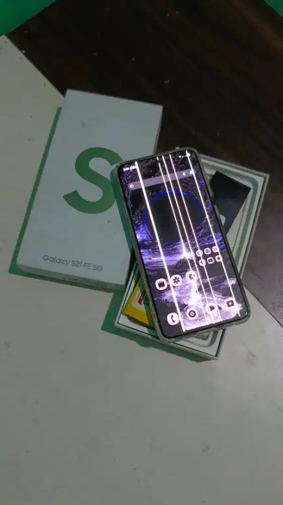 Samsung s21fe 8/256gb