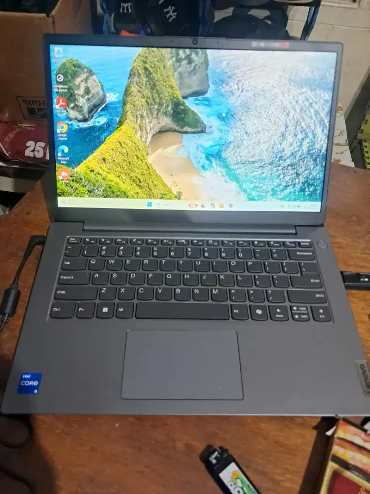Lenovo V14 G5 IRL