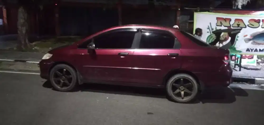 Di jual aka ban baru pajak baru,plat putih baru mobil honda city  lkp