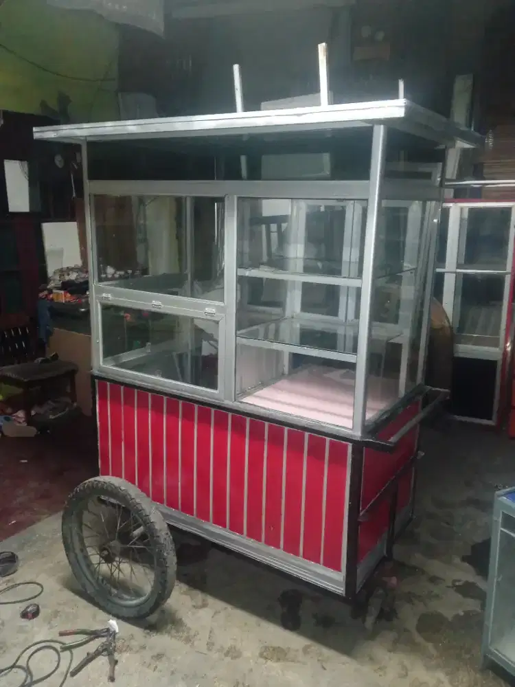 Gerobak jualan siap pakai