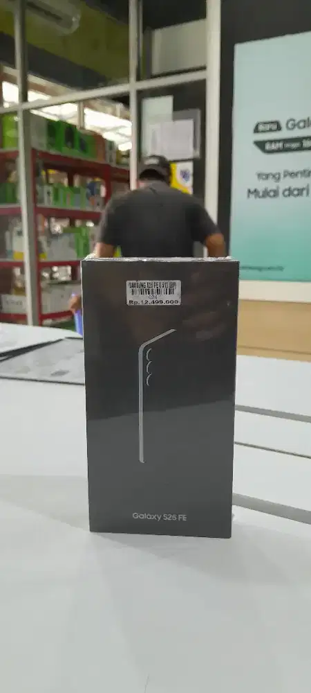 Samsung Galaxy S25 FE 8+8/512 Atlantis Dahsyat