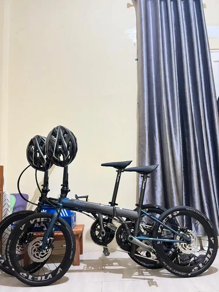 Sepeda Fnhon strom 20inch black & black blue