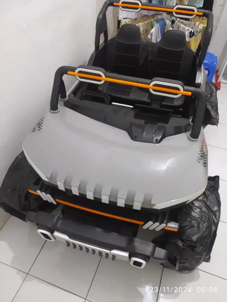 Mobil Aki Mainan Anak Jeep Hammer AWD  PJ-8611