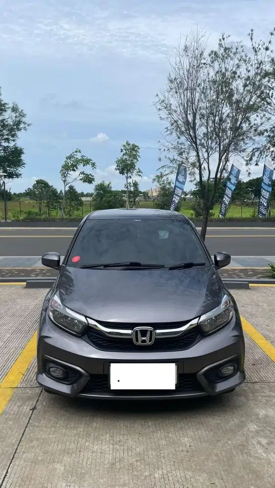 Honda Brio Satya E 1.2 Manual Transmision Abu-abu Metalik