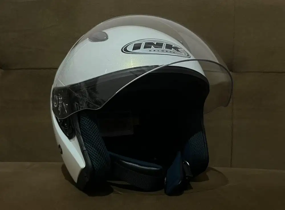 Helm INK kondisi seperti baru