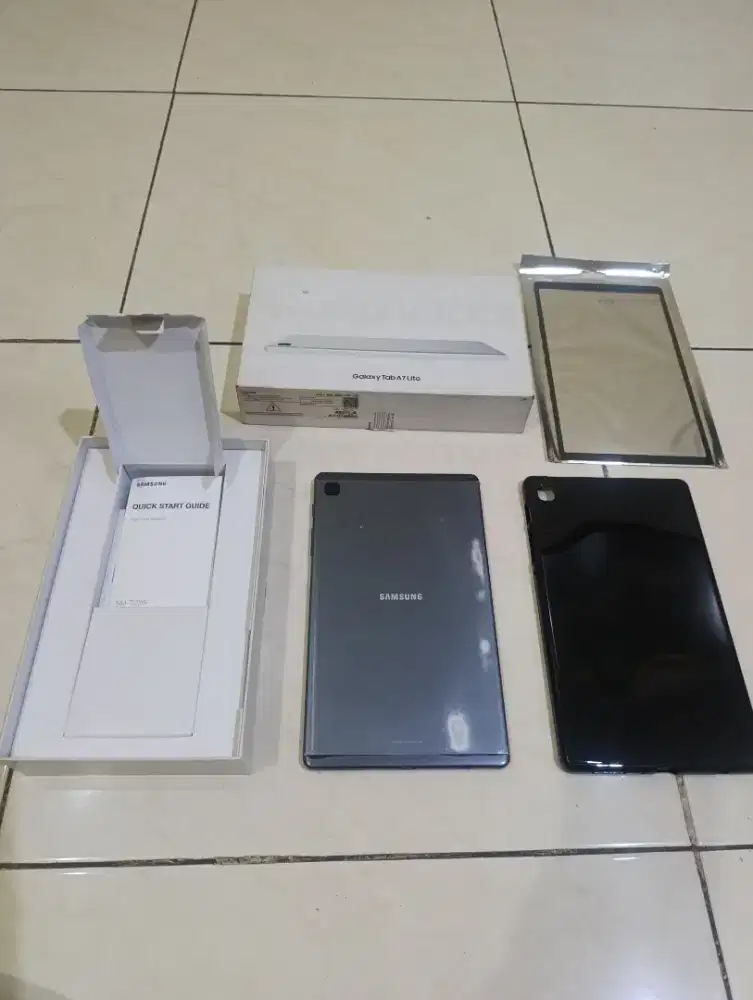 Samsung Galaxy Tab A7 Lite Ram 3/32 Lengkap&normal  bisa simcard+wifi