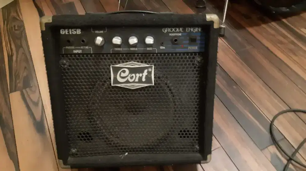 Amply cort bas geb15