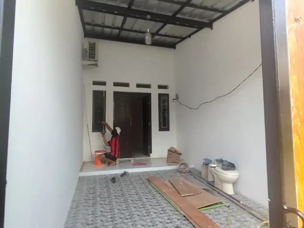Rumah siap huni 1,5 lantai dekat statiun kereta Citayam Depok