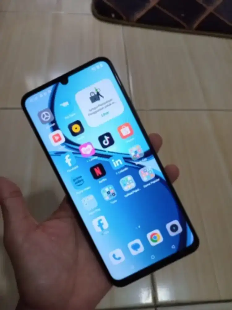 Realme c61 ram 8+6/138