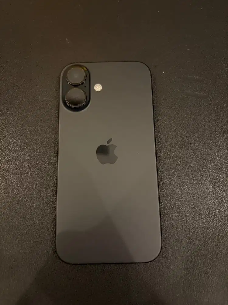 iphone 16 256gb masih warranty ibox