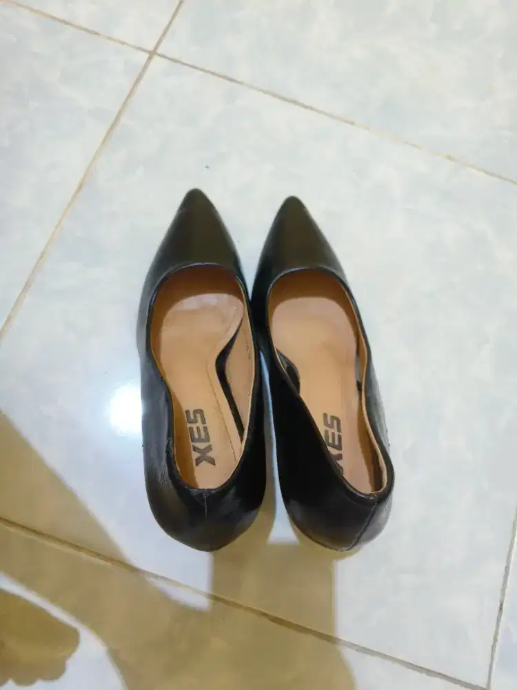 SEPATU XES wanita no 39