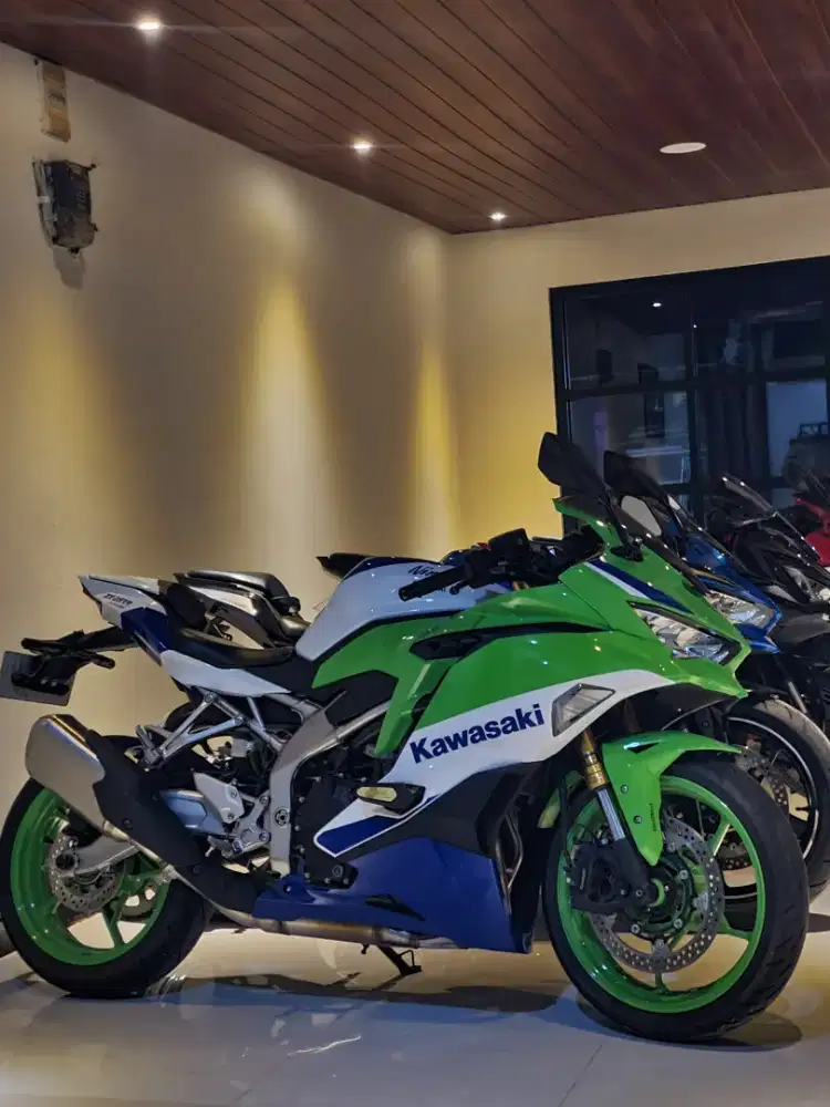 KAWASAKI ZX25RR ABS QS ANIVERSARY NIK 2024 PAJAK ON KM 4K