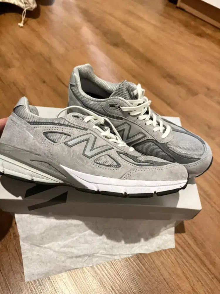New Balance 990, Jual gak dipakai