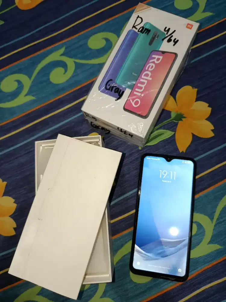 FAST SALE!! Xiaomi Redmi 9 4/64