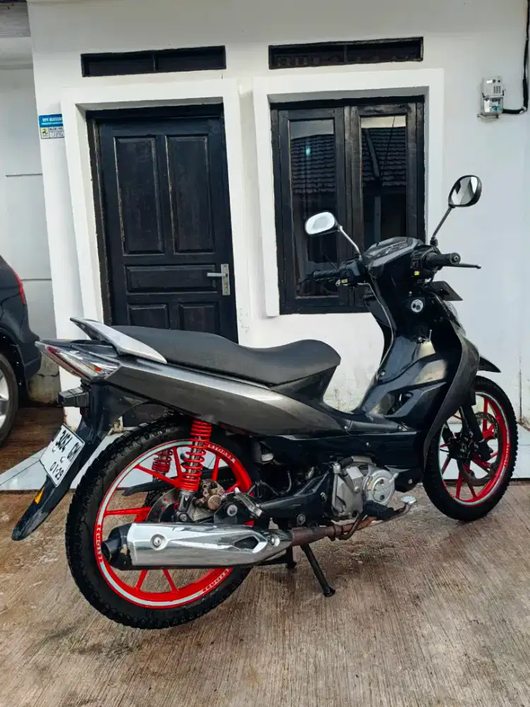 Suzuki Shogun SP 125 Facelift Mulus Istimewa bisa tt/barter