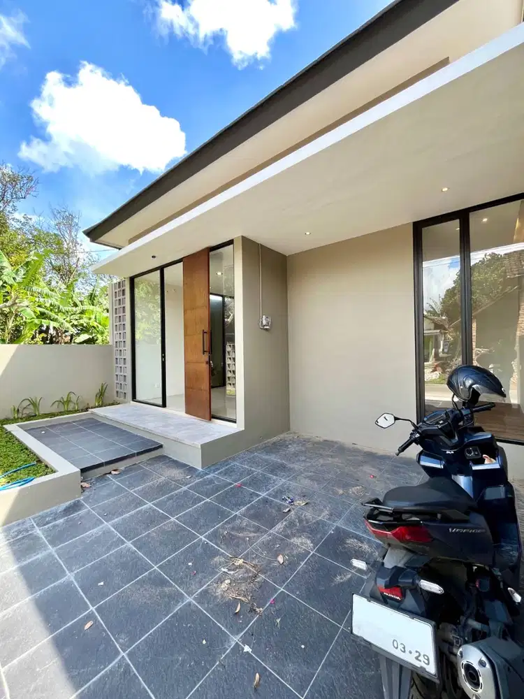 Rumah Modern Keren di Margoluwih Seyegan