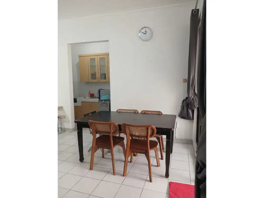 DISEWA RUMAH TAHUNAN SIAP HUNI FULL FURNISH HARGA NEGO SENTUL CITY SSR932