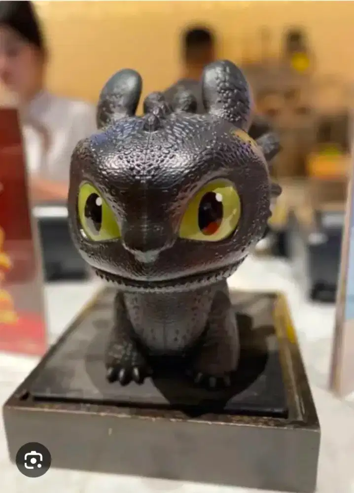 How to train your dragon toothless