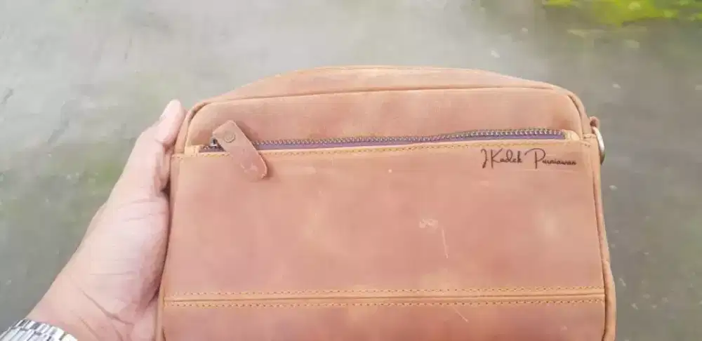 Handbag/Tas Selempang Pria 100% Kulit Sapi Asli Super Keren