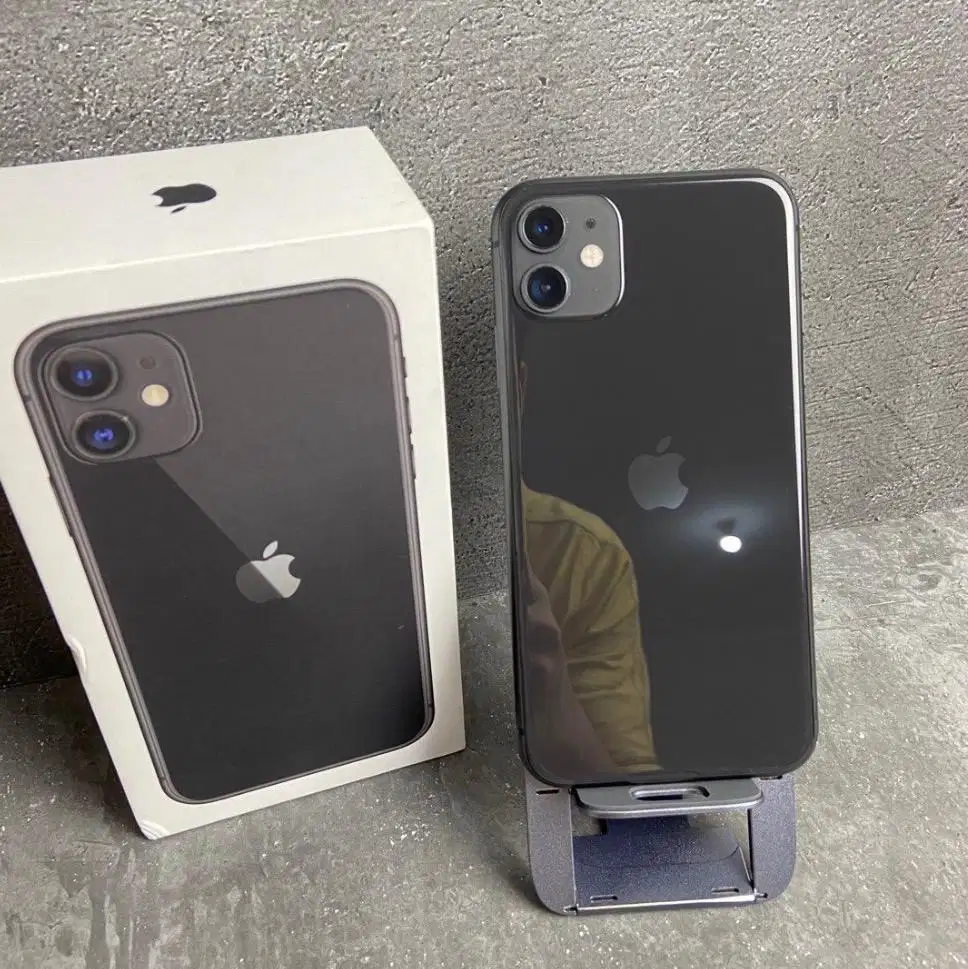 Iphone 11 128 GB All Operator, Fullset, Siap Pakai !!