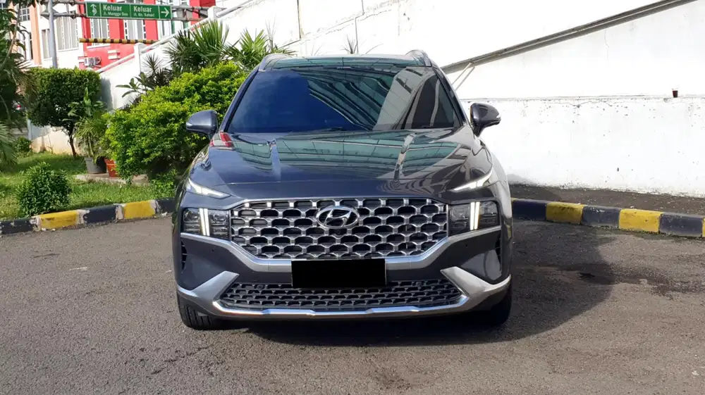 Hyundai Santafe Santa fe Signature 2.5 Bensin AT 2023/2024