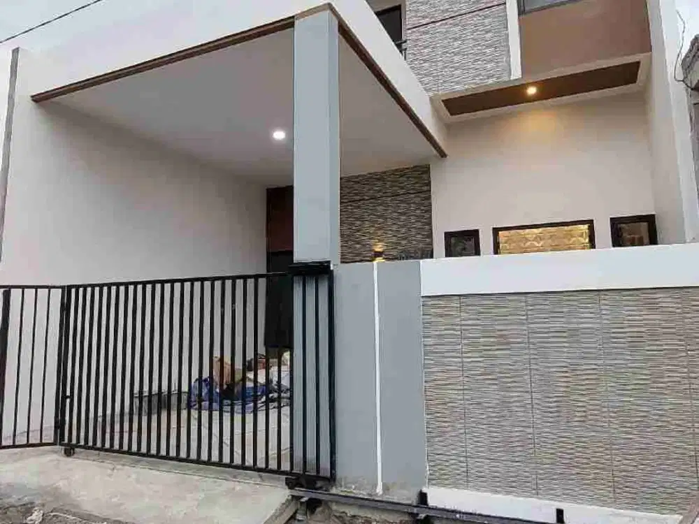 Hunian 2 Lantai Tanah LUAS Dekat Pusat Kota di SUPRIYADI Pedurungan