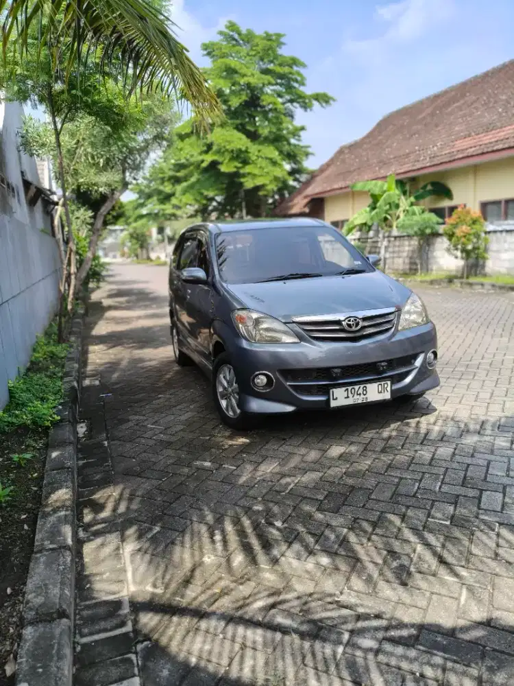 AVANZA S MT 2010