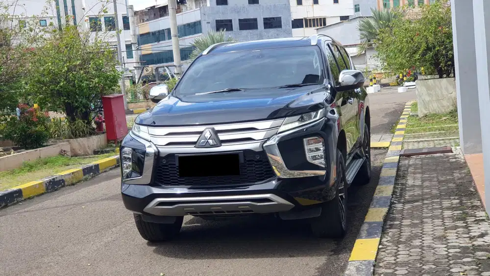 [ LOW KM ] Mitsubishi Pajero Sport Dakar 2.4 Sunroof 4x2 AT 2022/2023