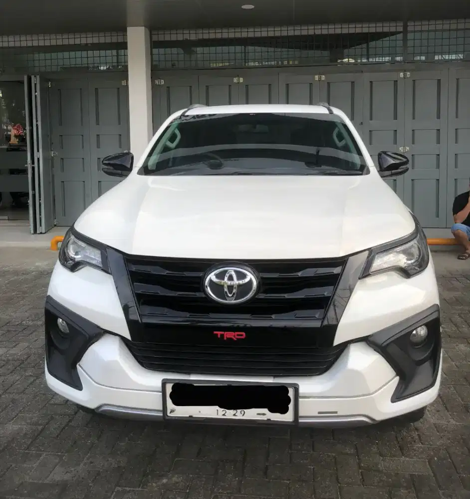 Toyota Fortuner VRZ 2018 SOLAR
