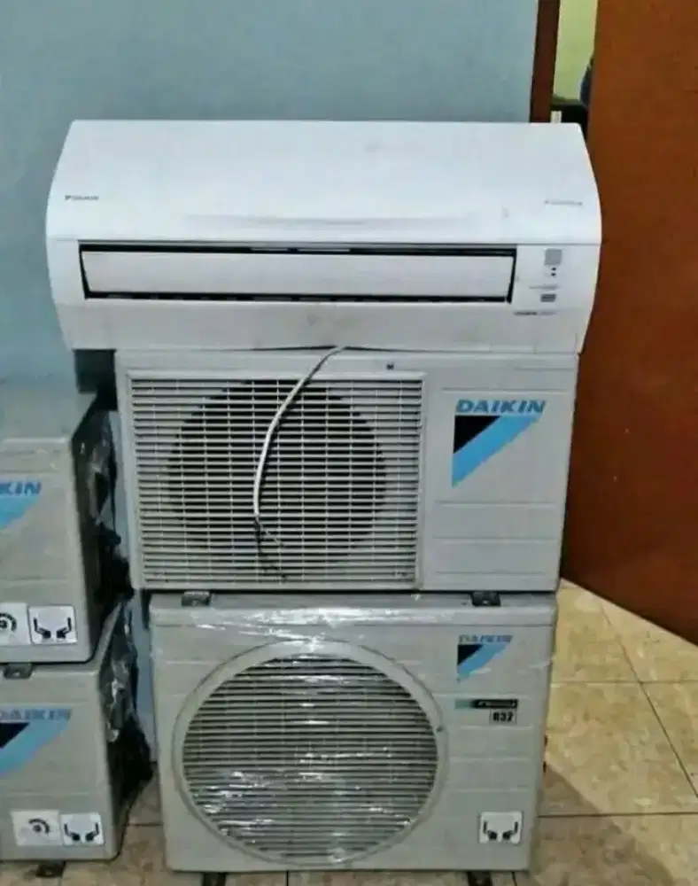 Jual AC merk Daikin