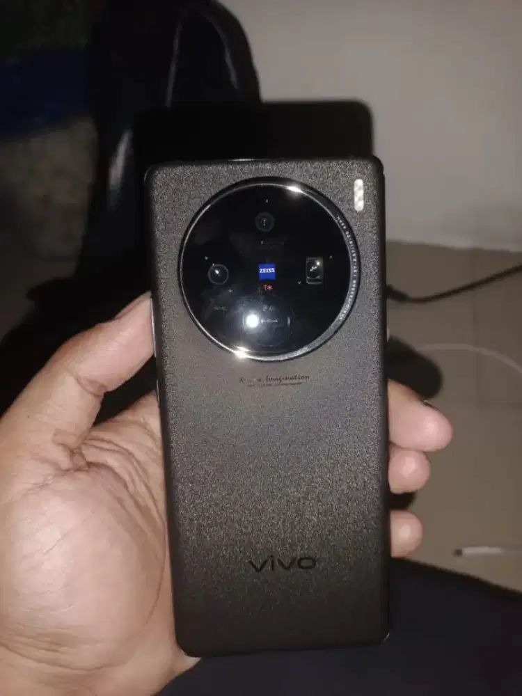 vivo x100 5g 12/256 asteroid black
