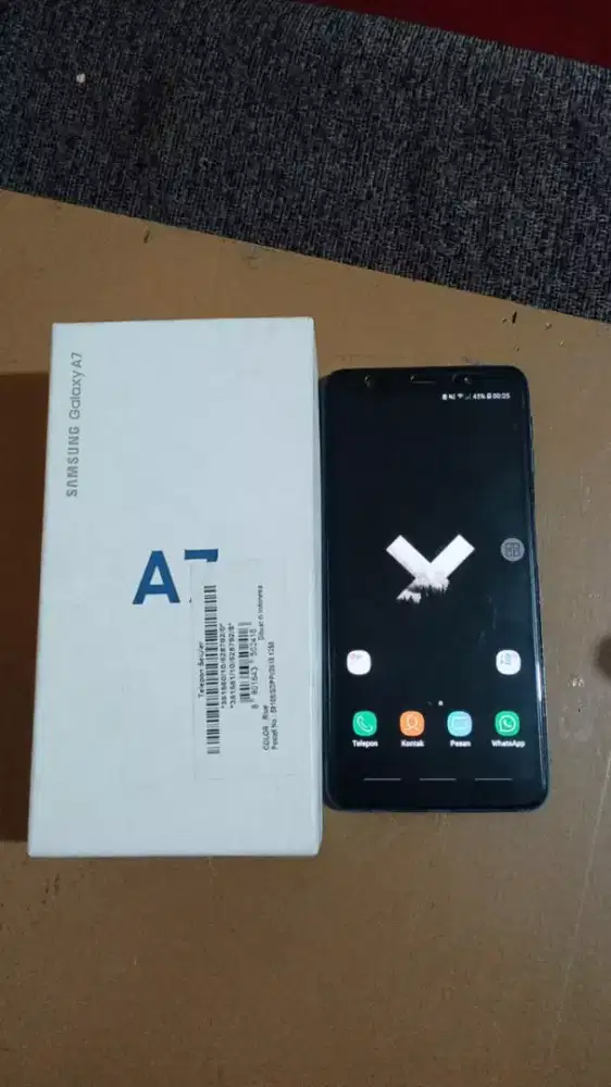 samsung A7 2018 4/64gb