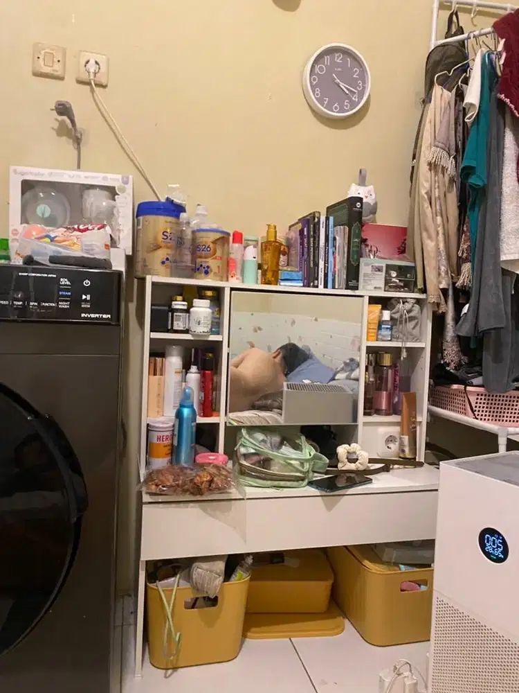 Jual meja rias merek pira