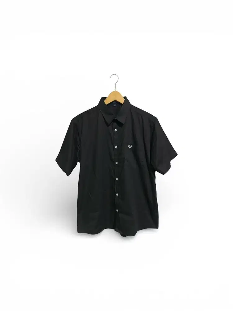 Kemeja FRED  FERRY size L  panjang 172 LD 120