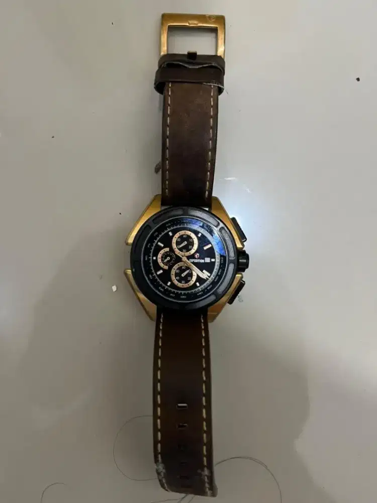 Jam Tangan Expedition
