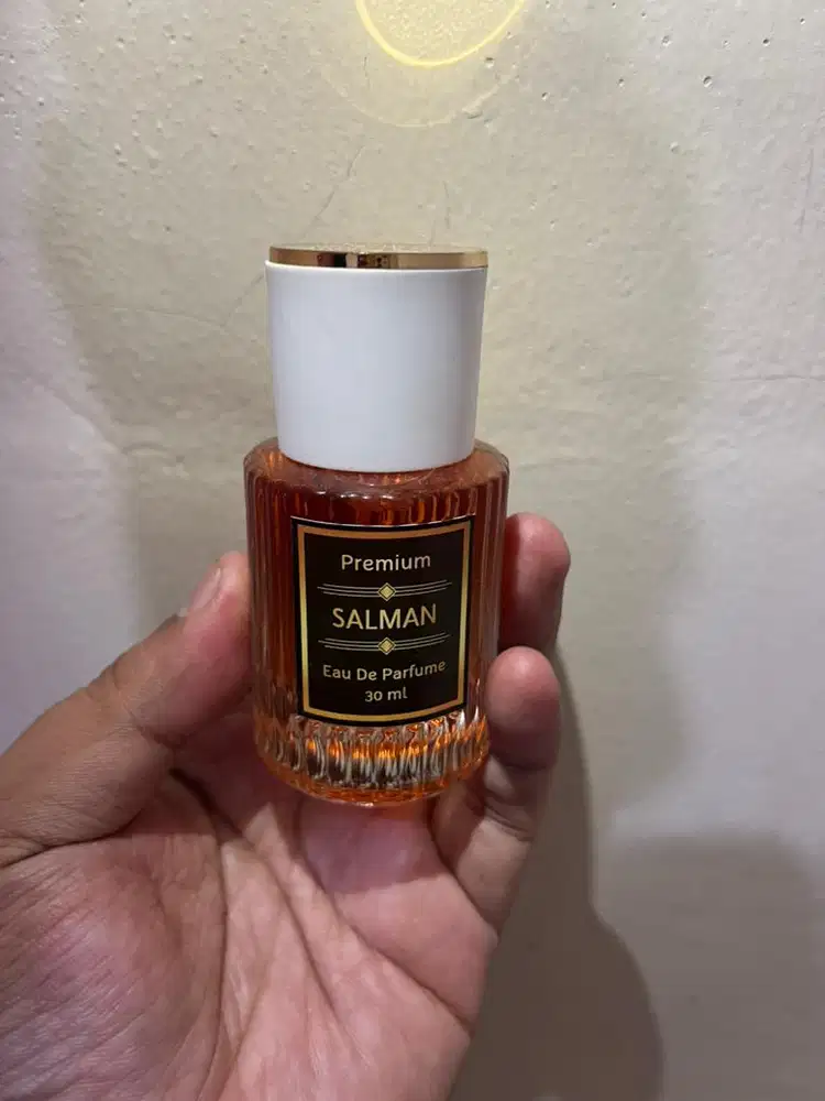 DIJUAL PARFUM PRIA WANGI TAHAN LAMA