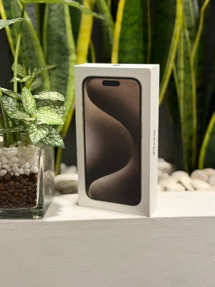 iPhone 15 Pro 128GB Natural Titanium ex iBox Like New