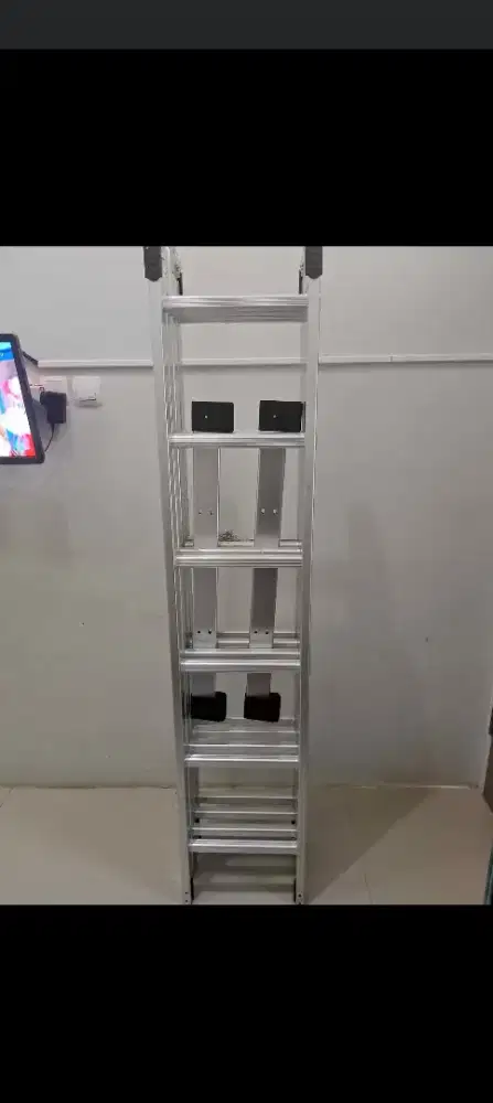 TANGGA LIPAT MULTIPORSE