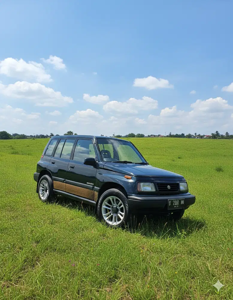 Suzuki Escudo jlx tgn 1original mulus terawat siap pakai modif gagah