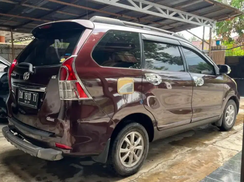 Jual Toyota Avanza G Matic Merah Marun 2012 AC Double blower dingin