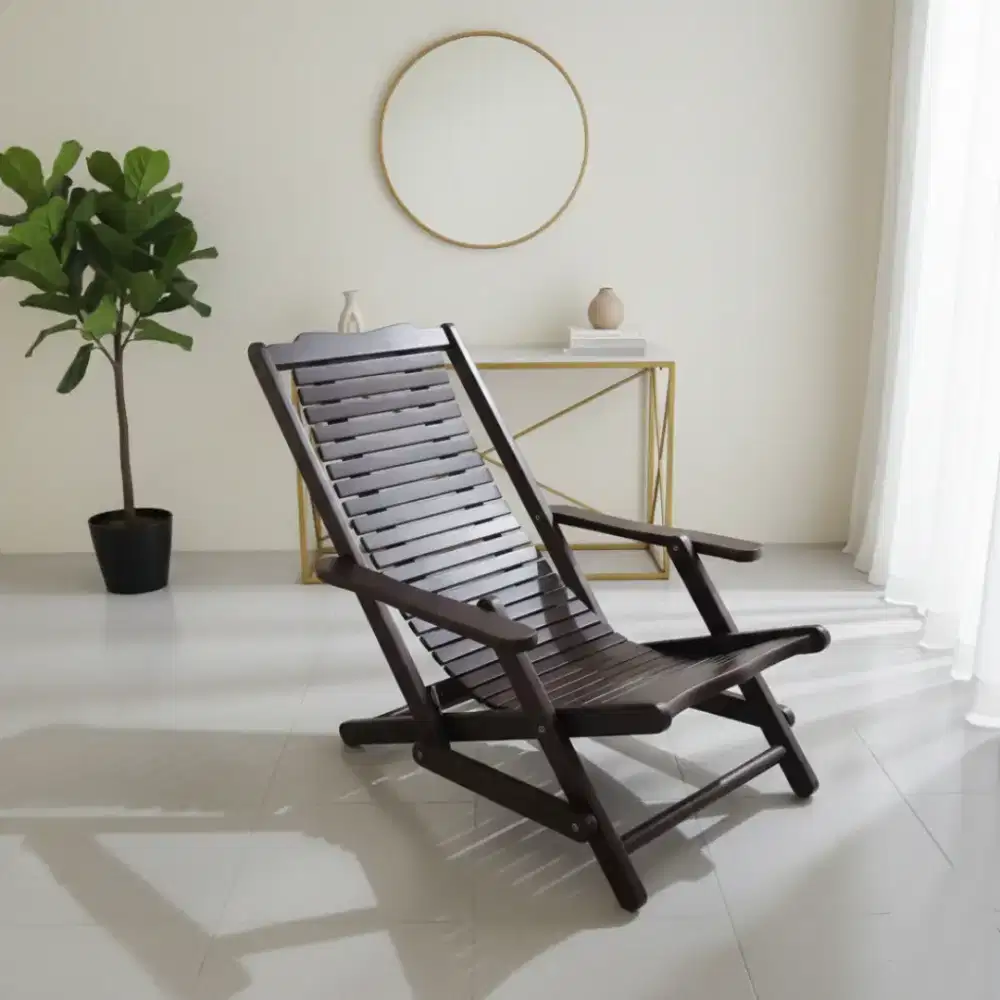 Kursi santai kayu Meranti Batu