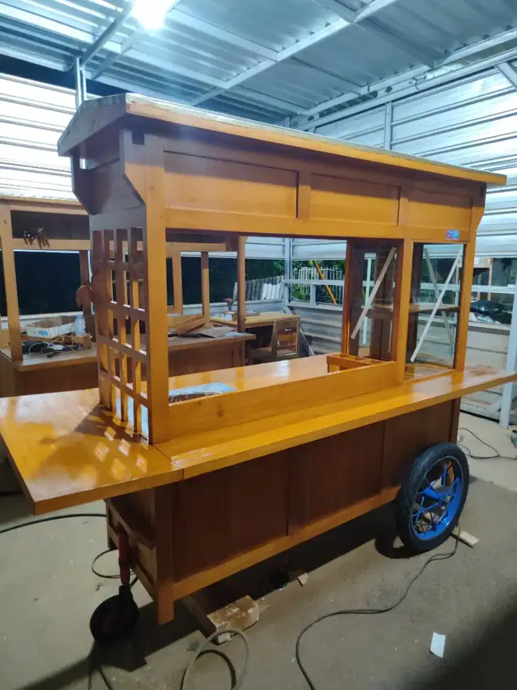 Jual Gerobak Angkringan,Bakso,Mie Ayam,Bubur,Roti BakardlL.